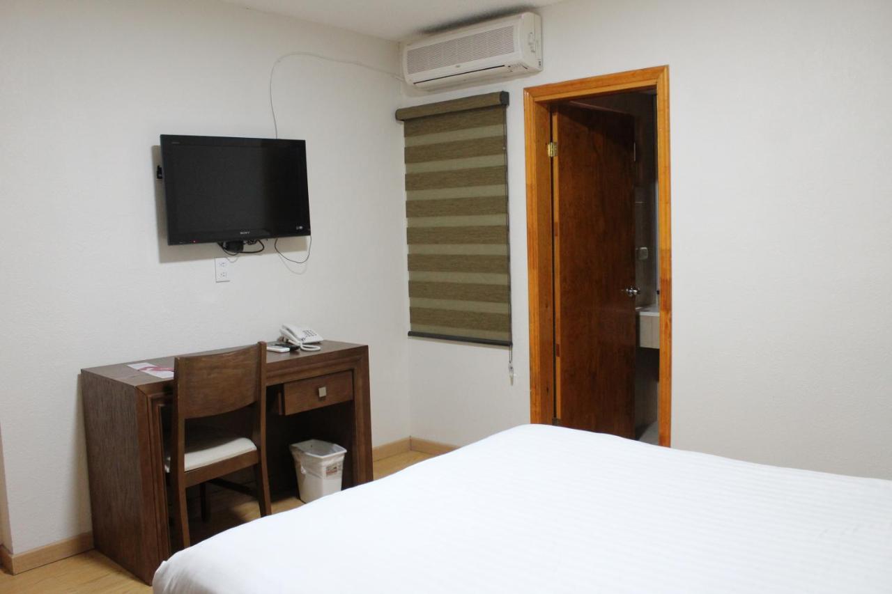 Hotel Adriana Hidalgo del Parral Eksteriør bilde