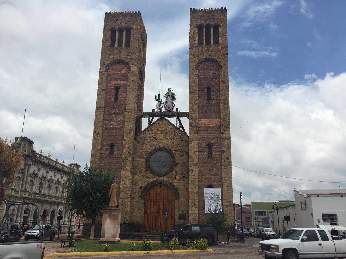 Hotel Adriana Hidalgo del Parral Eksteriør bilde